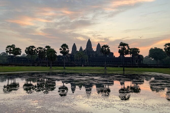 Angkor Wat Sunrise Tour in Siem Reap Small-Group - Included Features