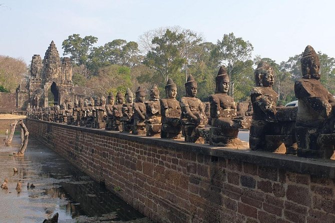 Angkor Wat Sunrise Tour in Siem Reap Small-Group - Confirmation and Accessibility
