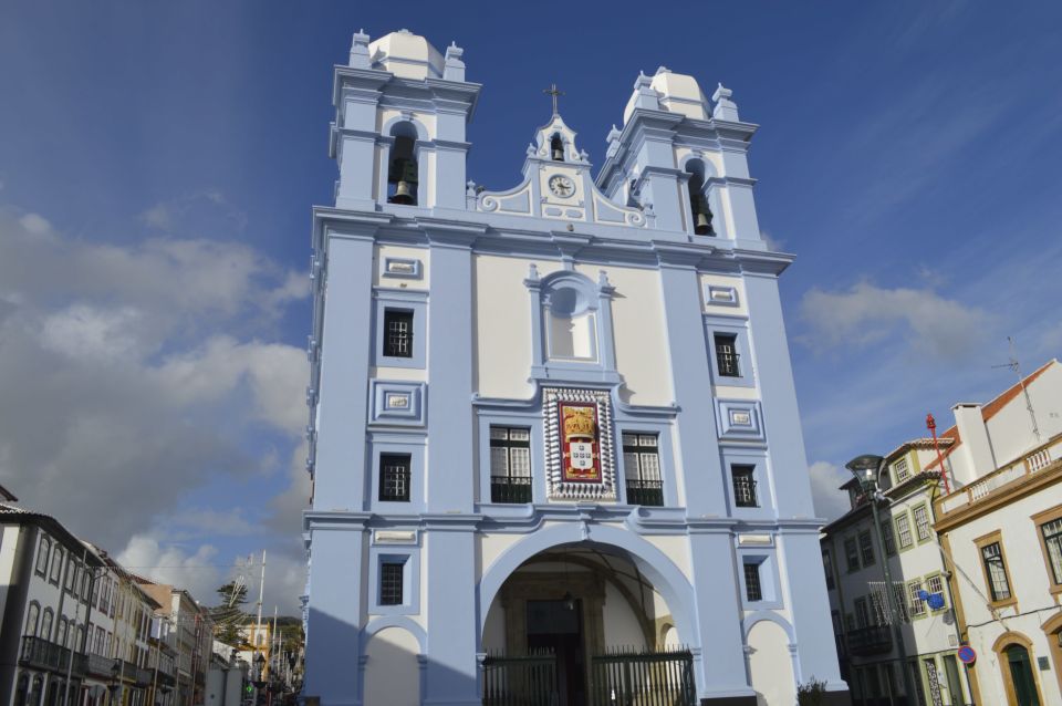 Angra Do Heroismo: Landmarks Guided Walking Tour - Booking Information