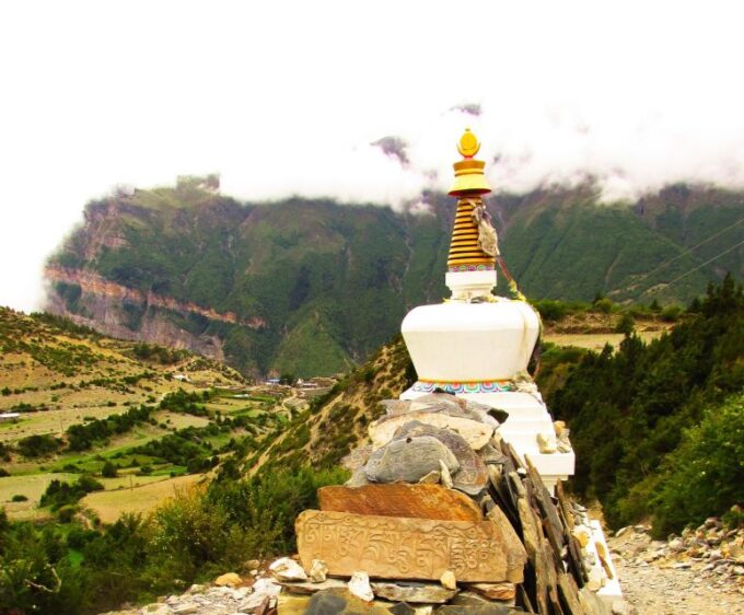 Annapurna Circuit Trek - 12 Days - Exclusions to Consider