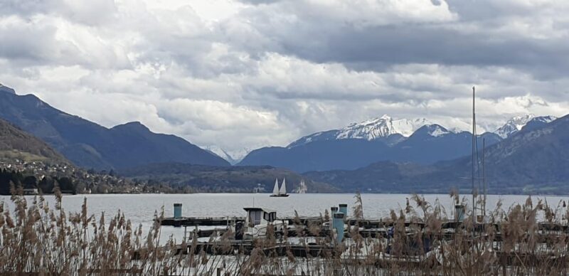 Annecy: Private Guided Tour With a Native Resident - Local Insights