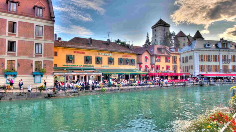 Annecy - Stand up Paddle and Shopping at Courier - Important Information
