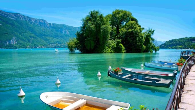 Annecy - Stand up Paddle and Shopping at Courier - Sum Up