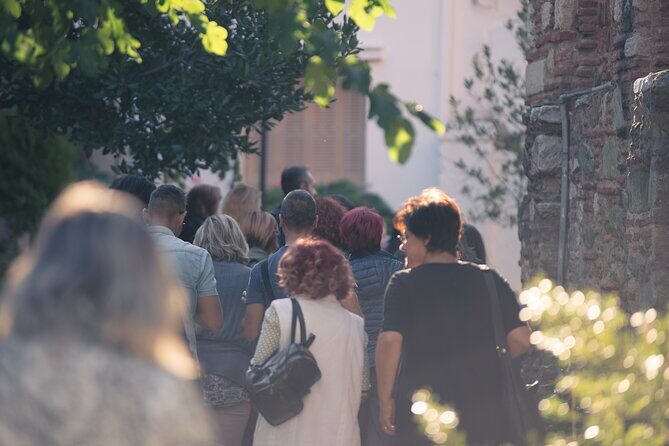 Ano Poli: A walking tour in Thessaloniki's colorful Old Town - Exploring Thessaloniki’s Old Town: An In-Depth Look