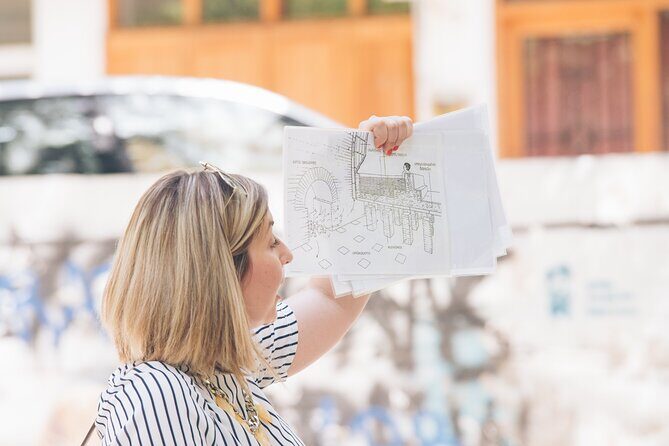 Ano Poli: A walking tour in Thessaloniki's colorful Old Town - The Sum Up