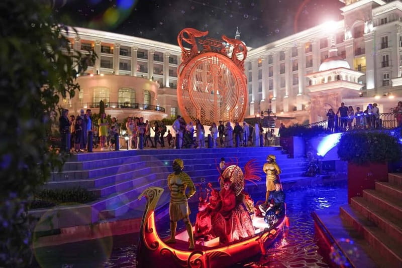 Antalya/Alanya/Side: The Land of Legends Nights Show - Key Points