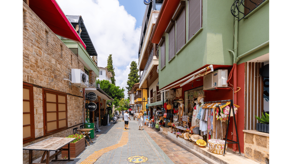 Antalya: Aquarium and Old Town Guided Tour - Key Points
