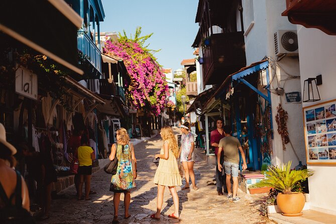 Antalya Guided City Tour With Cable Car and Waterfall - Hadrians Gate and Clock Tower