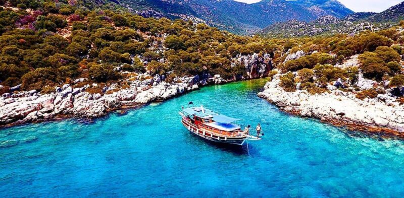 Antalya Kaş Boat - Yacht Private Group For Swimming - Island - Lunch and Beverage Options