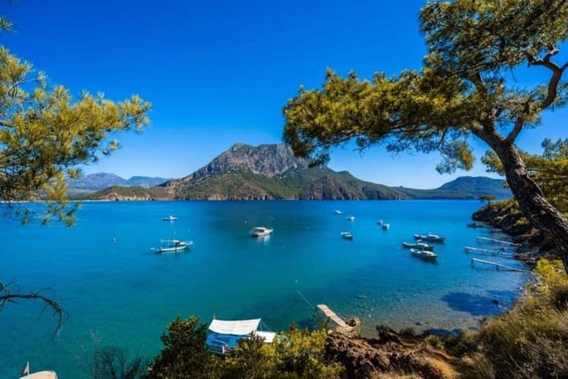 Antalya/Kemer: Adrasan Bays Boat Tour With Lunch - Authenticity and Value