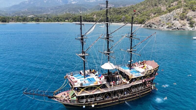 Antalya/Kemer'den: Öle Yemekli Köpük Partili Tekne Turu - An Overview of the Experience