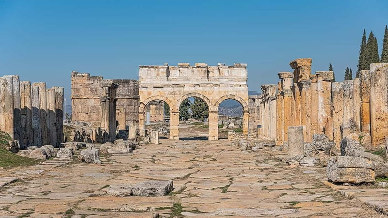 Antalya: Pamukkale Tour with Hot Air Balloon and Lunch - Frequently Asked Questions
