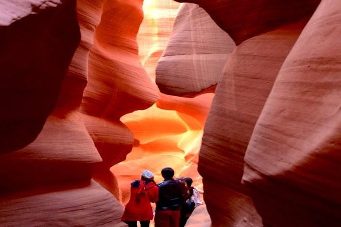 Antelope Canyon and Horseshoe Bend Day Tour From Flagstaff - Visitor Experiences