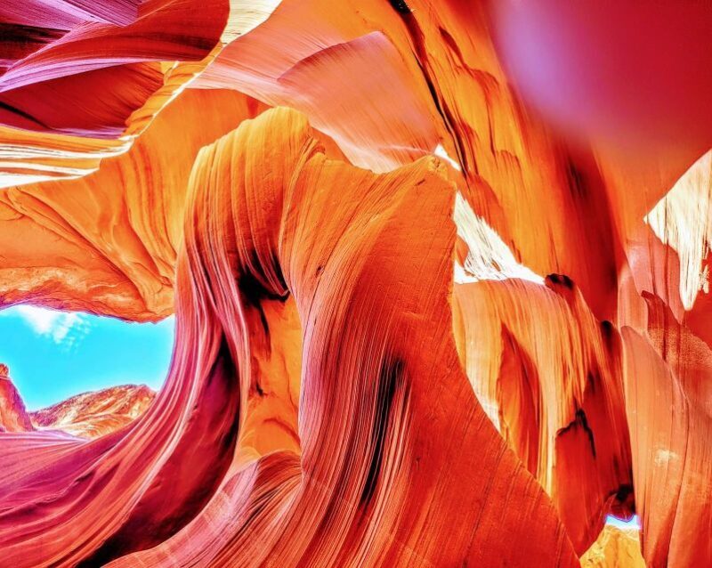 Antelope Canyon and Horseshoe Bend Day Tour from Las Vegas - FAQs
