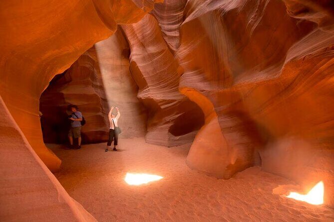 Antelope Canyon Horseshoe Bend Small Group Tour from Las Vegas - An In-Depth Look at the Tour Experience