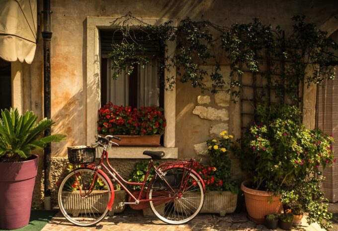 Antibes: Electric Bike Tour - Lerins Islands and Ondes Tower