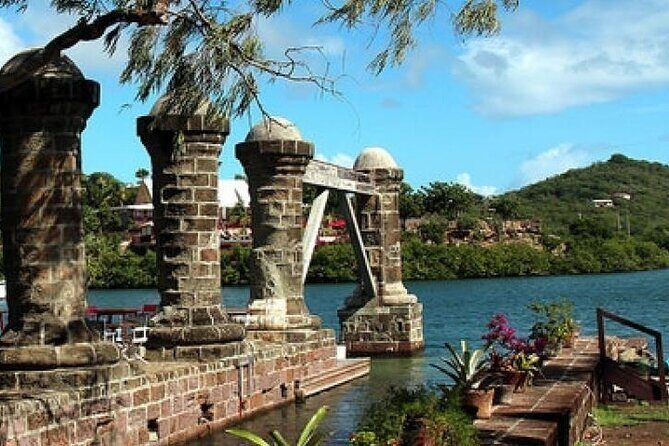 Antigua VIP Tours - Private Platinum Tour - The Blockhouse and a Touch of History