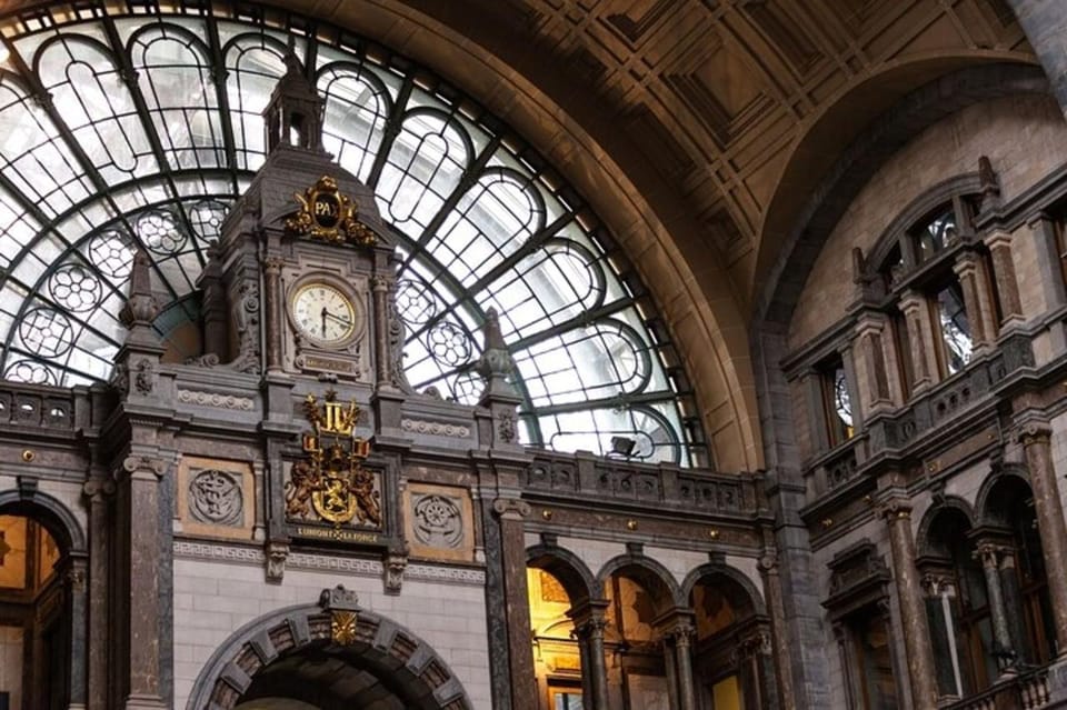 Antwerp: Must-See Attractions Private Walking Tour - What to Expect: A Well-Rounded, Authentic Experience