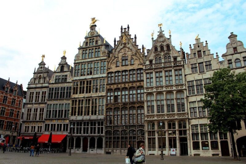Antwerp: Private Christmas Market Tour - Cultural and Historical Context