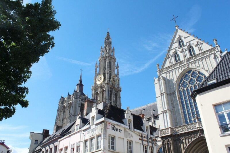 Antwerp: Private Christmas Market Tour - Duration and Languages