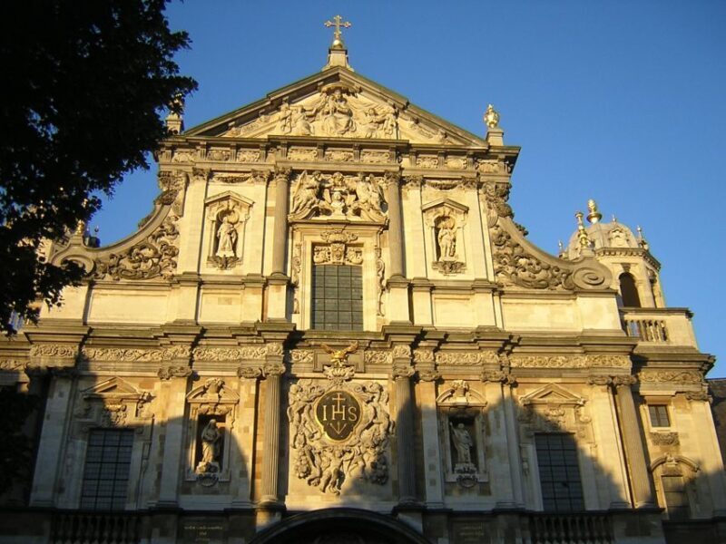 Antwerp: Walking Tour from Steen to Central Station - What’s Included and What’s Not