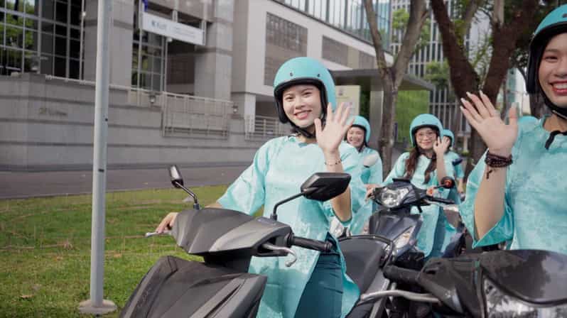 Ao Dai Female Rider: Saigon Motorbike Adventures - Tour Features and Experience