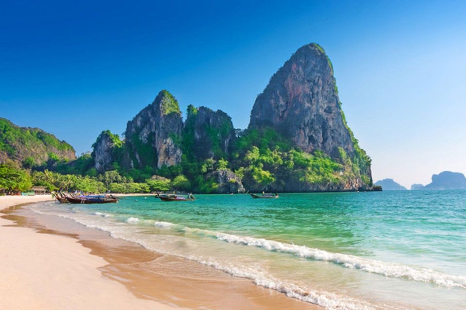 Aonang: Chicken Island, Poda Island, Separated Sea, Railay Bay - Poda Island