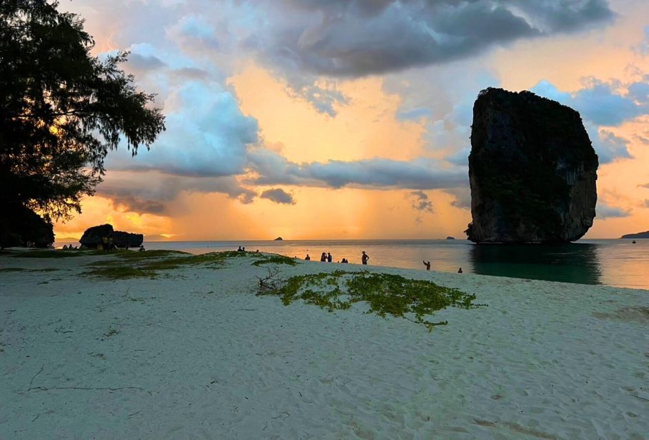 Aonang: Sunset at 7 Islands, BBQ, Plankton, Snorkeling - Snorkeling at Islands