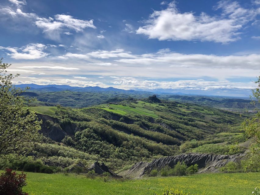 Apennines, Castles and Local Flavours - Canossa Castle and Matilde