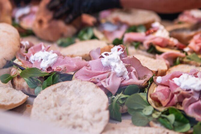 Aperitif on a bus tour around the city of Palermo - Food and Drinks: Authentic Flavors on the Move