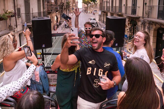 Aperitif on a bus tour around the city of Palermo - Authentic Perspectives from Travelers