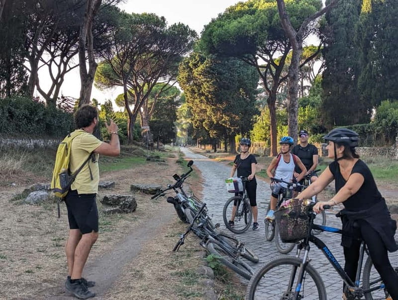 Appia Antica Ebike Tour > Castel Gandolfo & Lake (Top Landscape) - Key Points