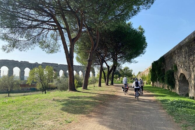 Appian Way, Catacombs and Aqueducts Park Tour With Top E-Bike - Electric Bike Suitability