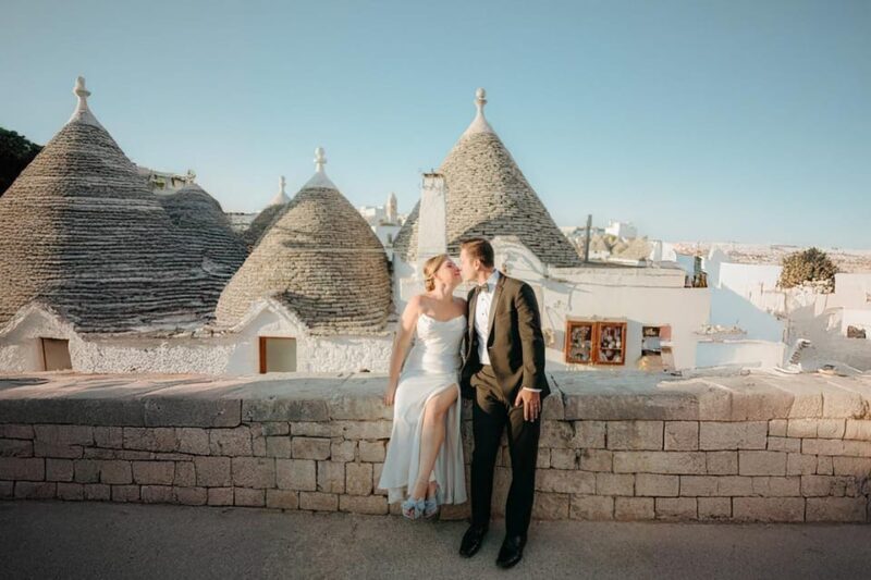 Apulia: 70-minute personalized photo tour and fast delivery - Key Points