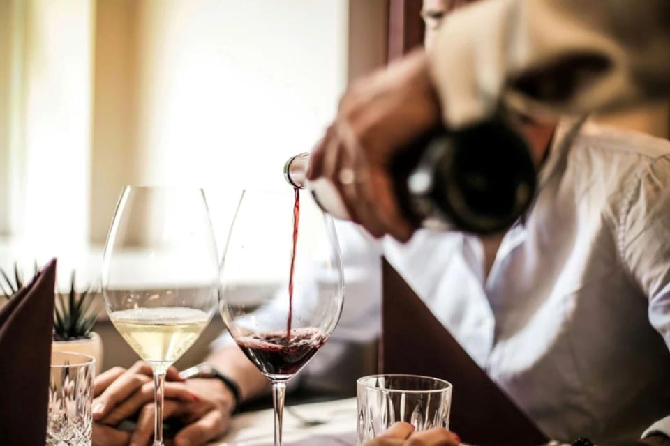 Apulia: Guided Vineyard Tour With Wine Tasting - Insights Into Winemaking Traditions