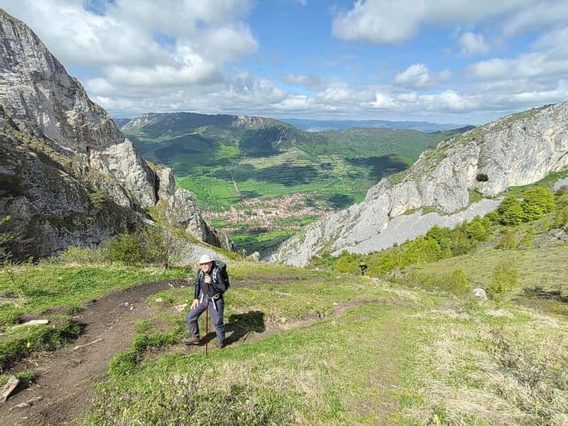 Apuseni Mountains: One day hiking from Cluj Napoca - Key Points