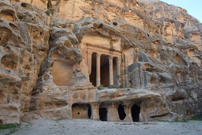 Aqaba Taxi for (Full Day Petra , Wadi Rum and All Transportation) - Recommended by Travelers