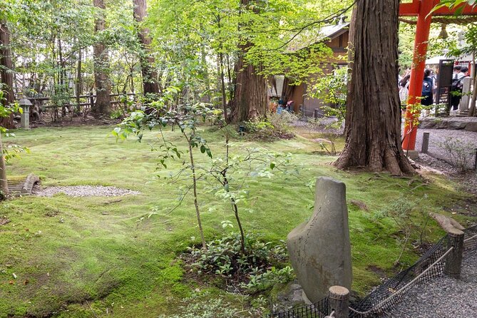 Arashiyama Hidden Gems: Walking Tour Escaping Crowds - Navigating the Enchanting Bamboo Forest