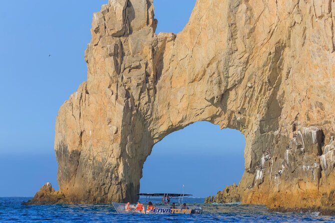 Arch Camel Ride and Glass Boat Tour - FAQ