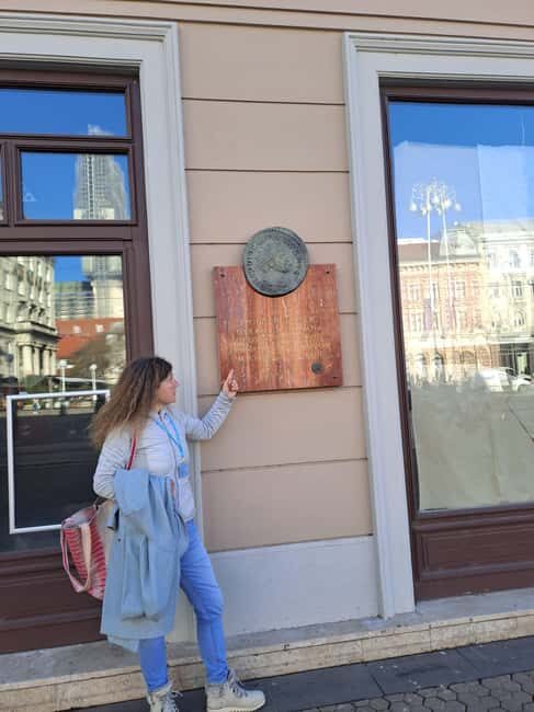 Archaeological Zagreb Walk - The Upper Town: A Treasure Trove of Archaeological Finds