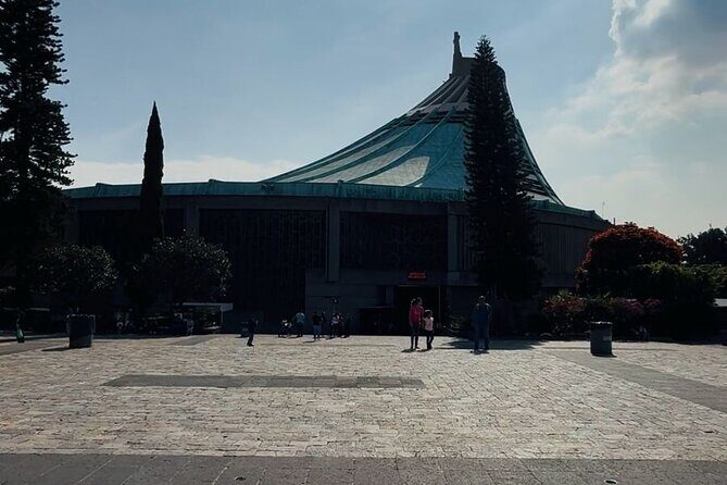 Archaeological Zone of Teotihuacan - Basilica of Guadalupe. - Who Is This Tour Best For?