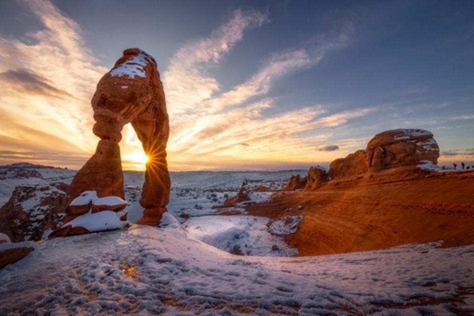 Arches, Canyonlands, Bryce & Zion Driving Tour - Traversing Canyonlands National Park