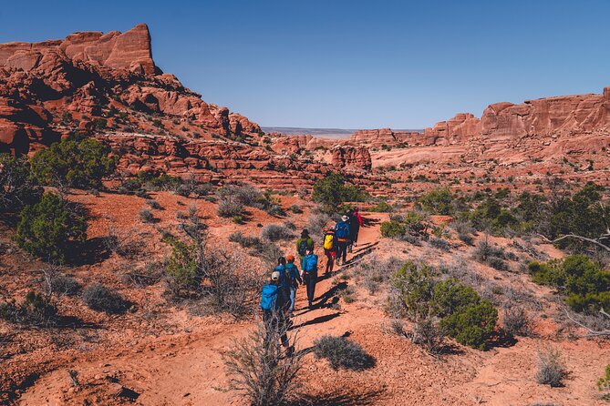 Arches Full Day Private Tour and Hike - Hiking Trails and Highlights