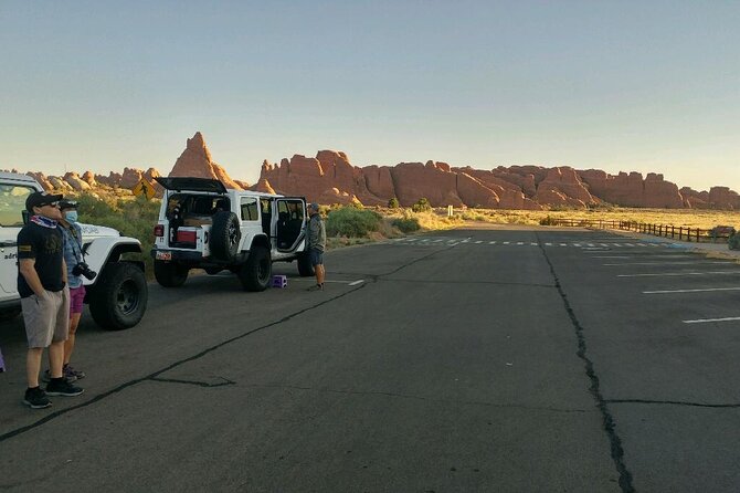 Arches National Park Back Country Adventure From Moab - Tour Highlights and Features