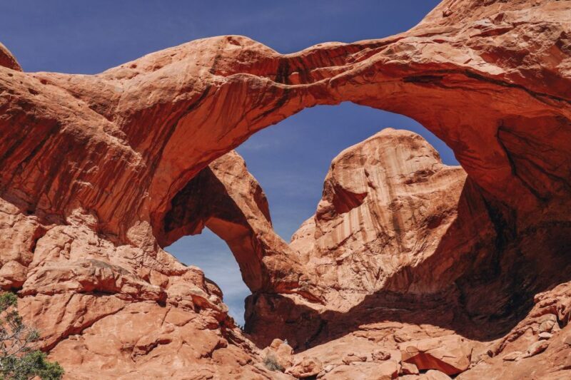 Arches National Park: Sunset Pavement Van Tour - The Experience From the Traveler’s Perspective