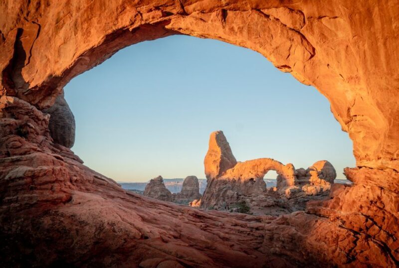 Arches National Park: Sunset Pavement Van Tour - FAQ