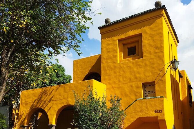 Architecture of Luis Barragan Walking Tour with Street Food - Discover Guadalajara’s Architecture and Street Food on a Private Walking Tour