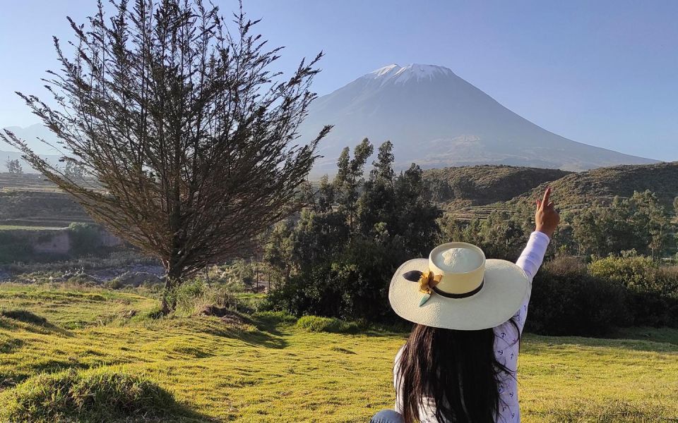 Arequipa: Full Day in Colca Canyon With Breakfast and Lunch - Travel Tips