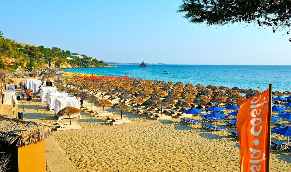 Argostoli Port: Shore Excursion to Makris Gialos Beach - How the Tour Begins: Pickups and Getting There