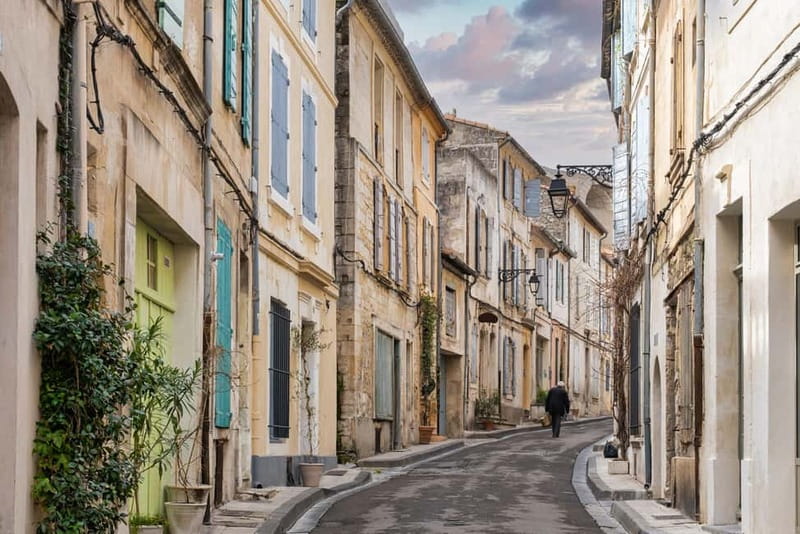 Arles: Express Walk with a Local - Value and Pricing: What Do You Get?